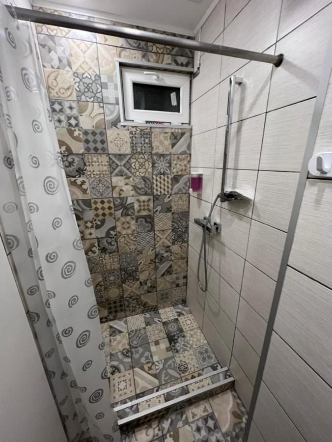 1-Beadroom Apartment With Free Parking Turda Zewnętrze zdjęcie